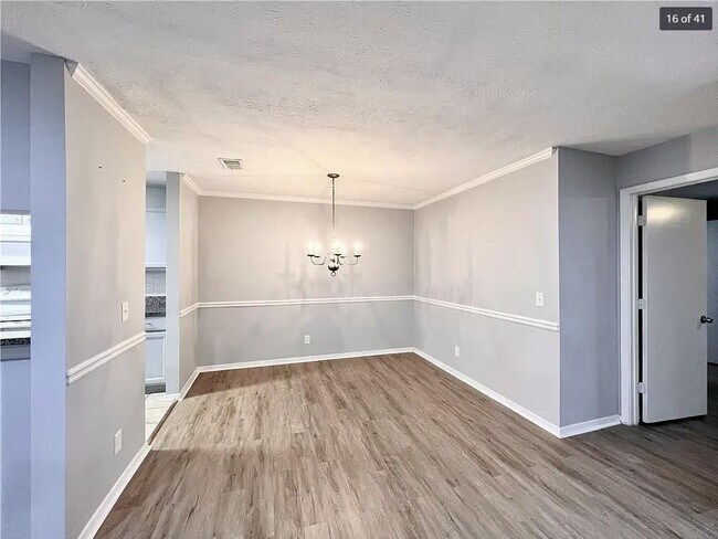 Photo - 326 Warm Springs Cir