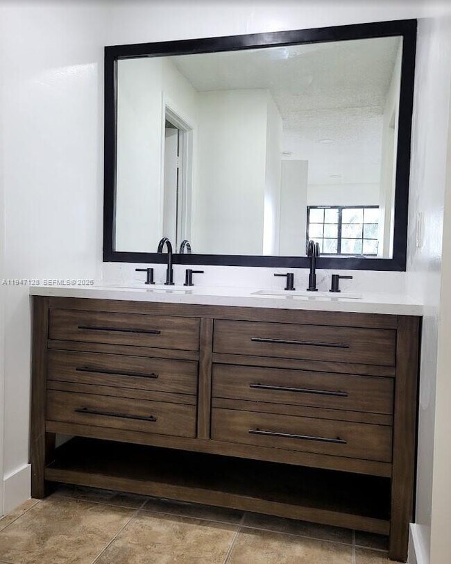 Photo - 468 NE 206th Ln Unit 202