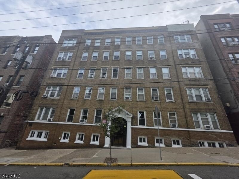 Photo - 325 79th St Unit 21