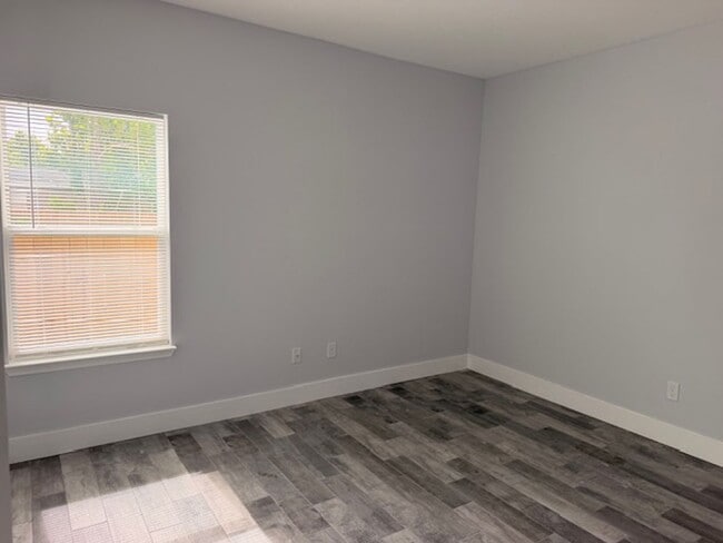 Photo - Orlando Rd Duplexes Unit 3636 E Orlando Rd