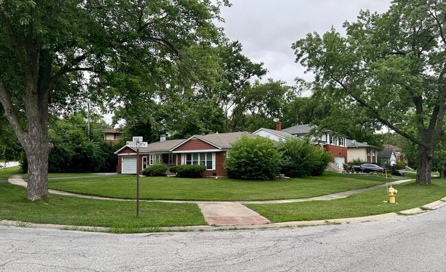 Photo - 2652 Woodworth Pl