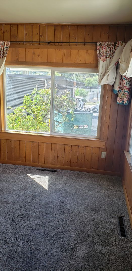 Photo - Downtown Durango 2 Bed/1 Bath with One-Car Oversized Garage