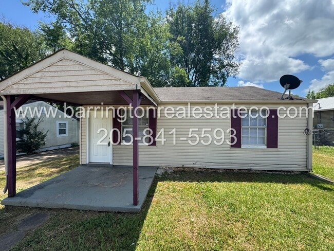 Building Photo - 1317 Woodward Rd