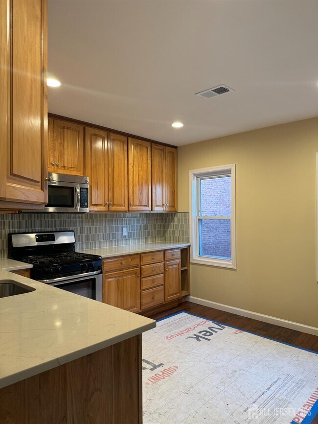 Photo - 16 Northside Ave