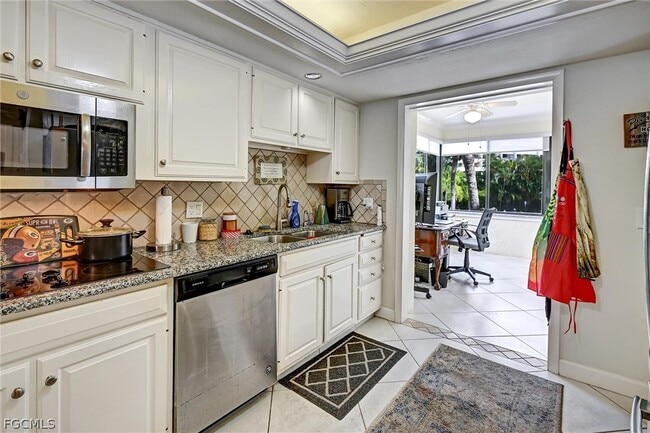 Photo - 4821 S Landings Dr Unit 106