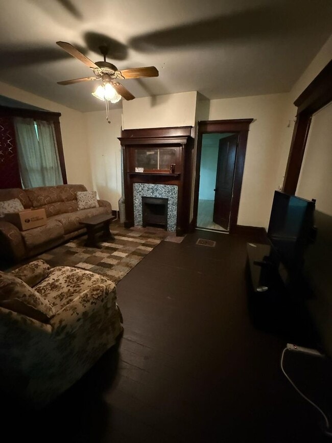 Photo - 109 W National Dr Unit A (Downstairs front)
