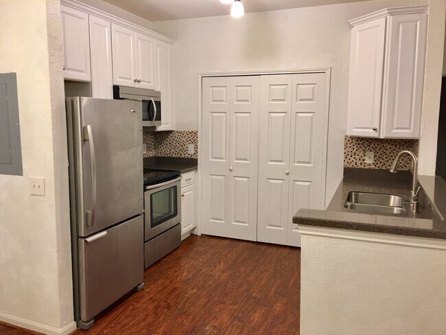 Photo - Two Bedroom at Longleaf Villas!