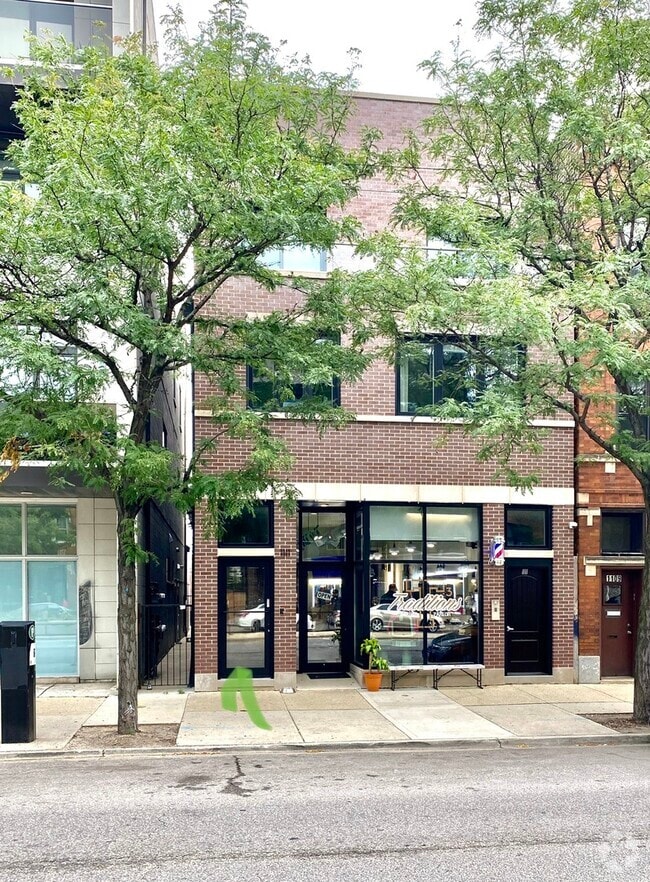 Building Photo - 1111 N Ashland Ave Unit 1R Rental