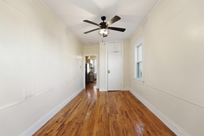 Photo - 532 Adams St Unidad 3B