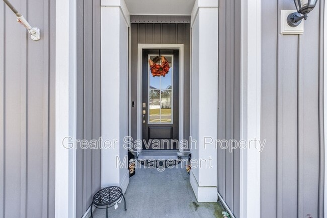 84 Woodford Reserve Dr