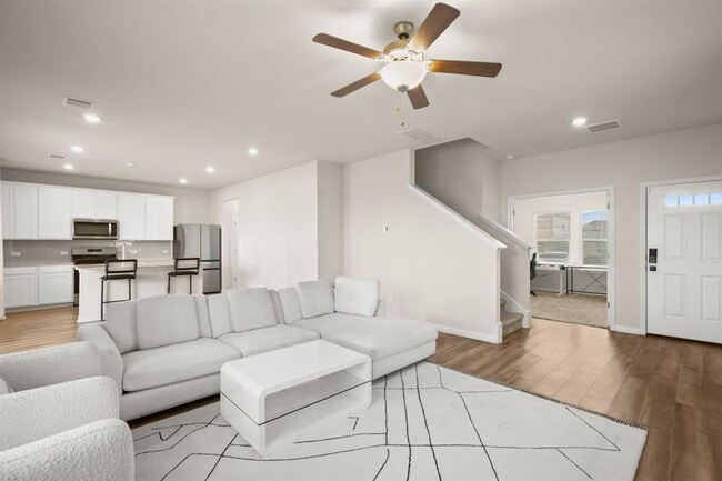 Photo - 14424 Heartland Dr