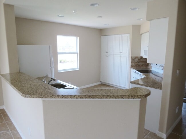 Palmesta Kitchen - 27460 Palmesta Cir Unit #25