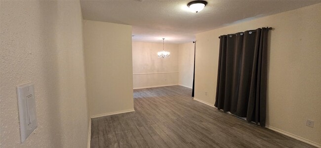 Photo - 6910 Krause Dr