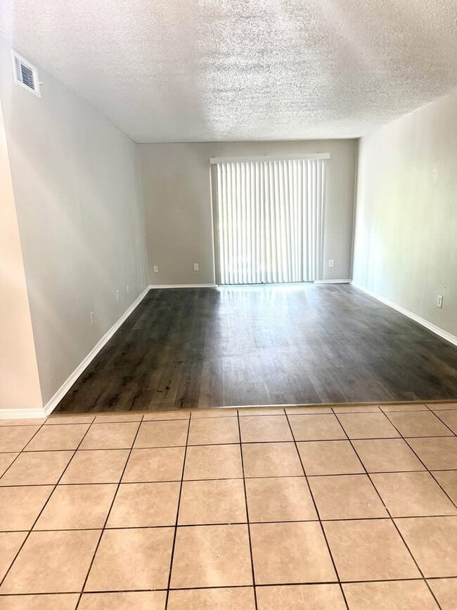 Biloxi Shores Apartments