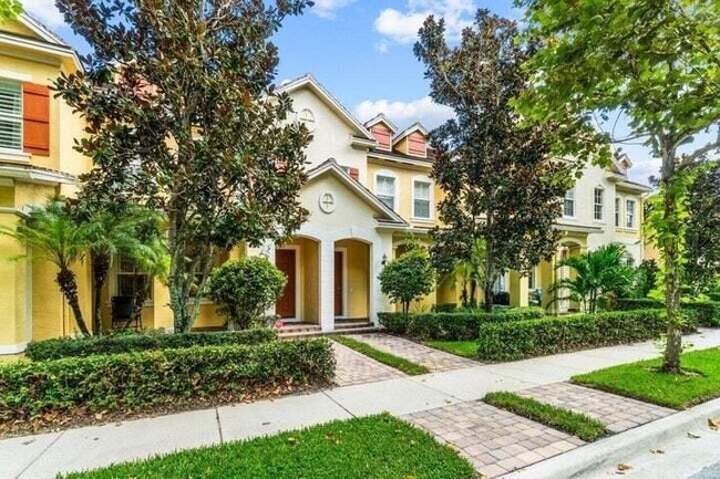 Photo - 207 Edenberry Ave