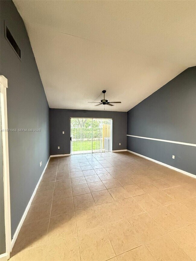 Photo - 4057 NW 90th Ave Unit 4057