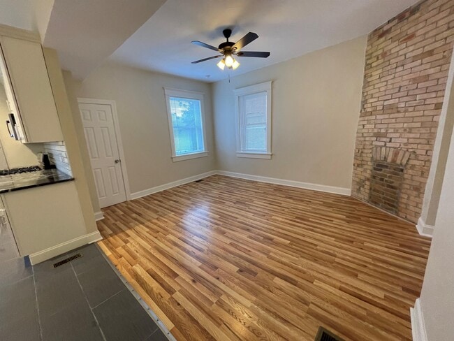 Photo - 350 Melwood Ave
