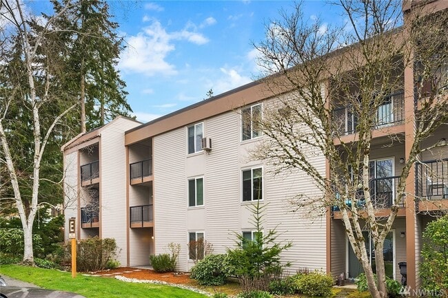 Photo - 14630 NE 32nd St Unit E6