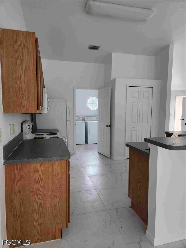Photo - 14980 Coopers Hawk Way