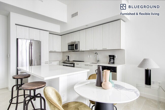 Photo - 21 NE 22nd St Unidad FL5-ID35