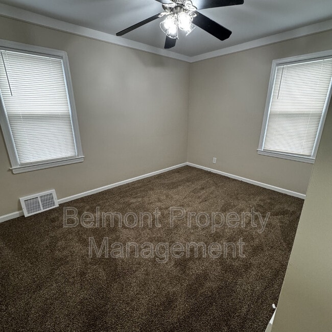 Photo - 19770 Kingsville St