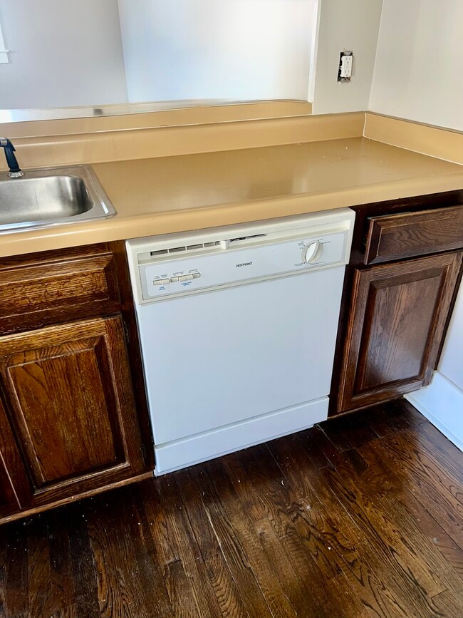 Unit #4 Kitchen