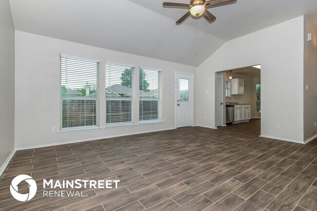 Photo - 1501 Kelly Ln