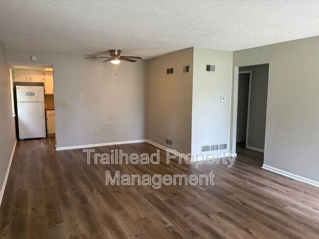 8702 NW 82 Terrace Unidad A
