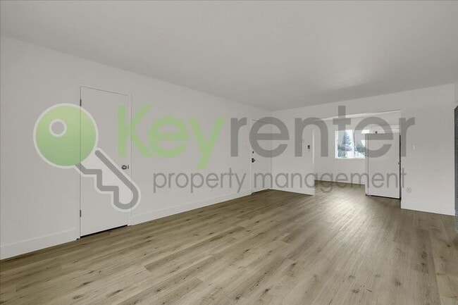 Photo - 5730 Falconer Way