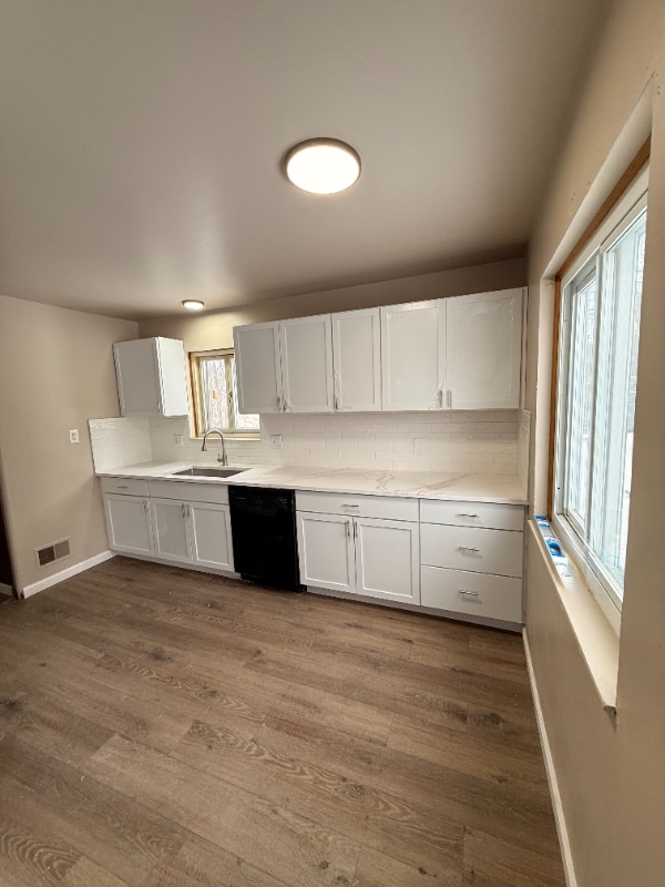 Building Photo - 20795 Helle Ave