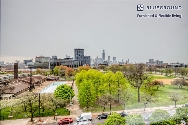 Photo - 150 N Ashland Ave Unit FL6-ID1062