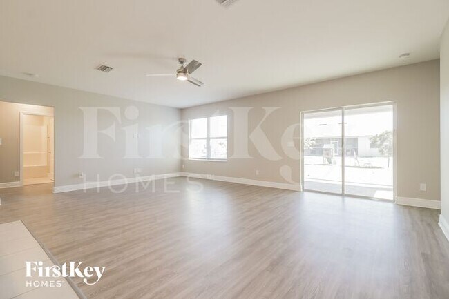 Photo - 1504 NE 34th St