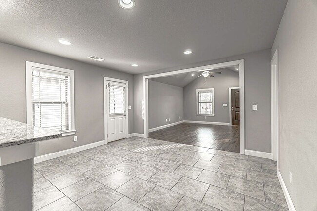 Photo - Perfect Bentonville Home!