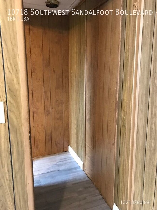 Photo - 10718 SW Sandalfoot Blvd Unidad R1