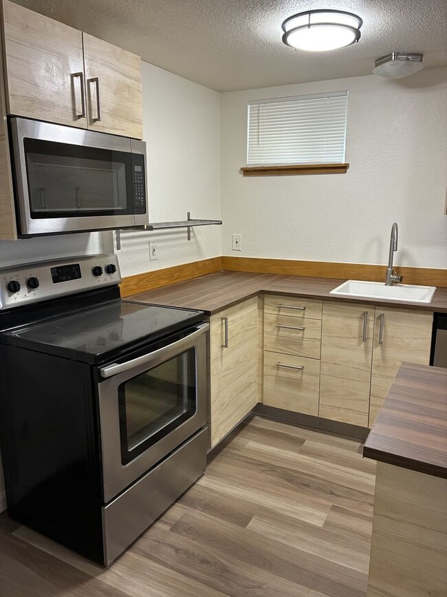 Photo - 850 NE 67th Ave Unit 862B