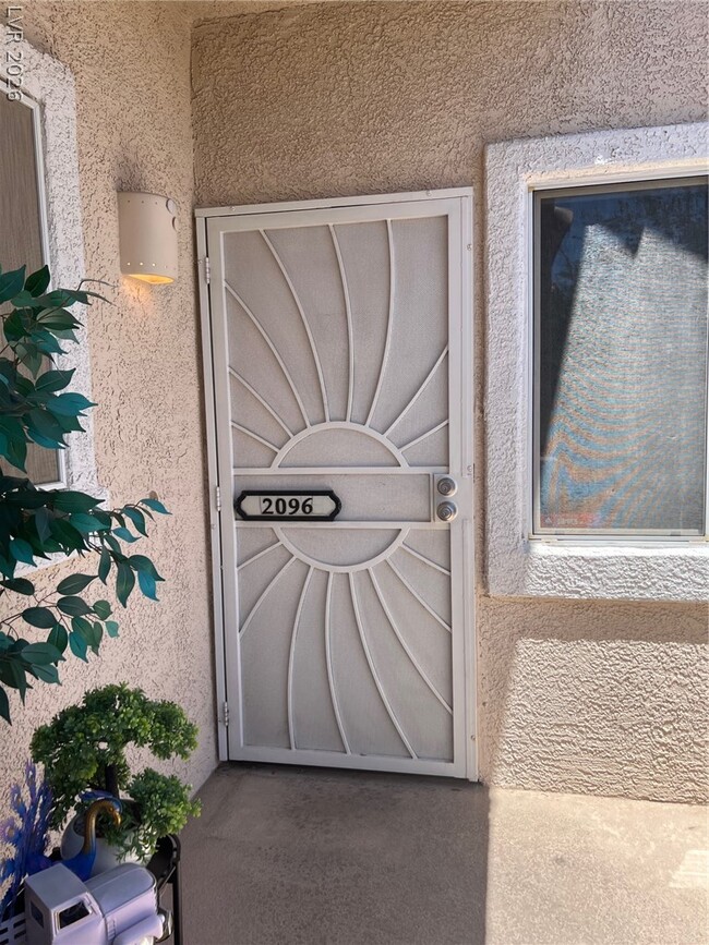 Photo - 7450 S Eastern Ave Unidad 2096
