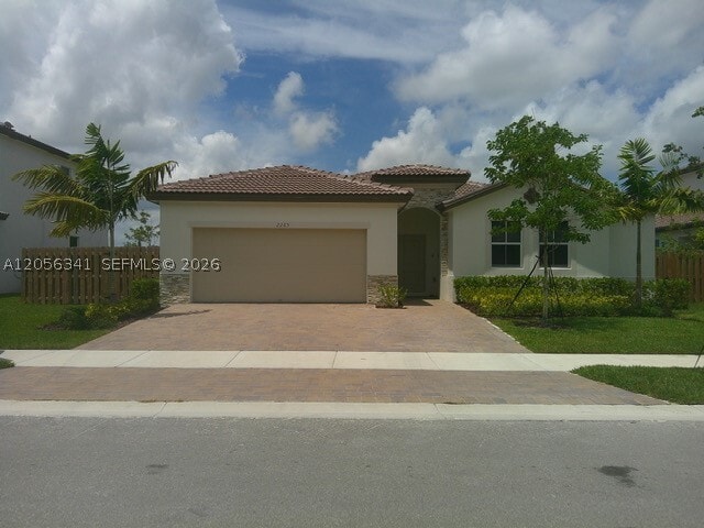 Building Photo - 2265 SE 30th Dr