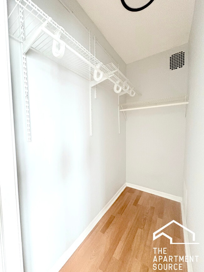 Photo - 6228 S Western Ave Unit 208