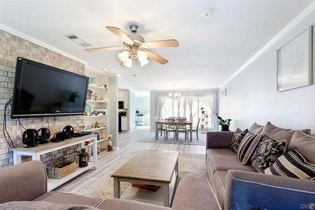 Photo - Beautiful 3BR/2BA Home with Sunroom, Formal Dining & Large Backyard