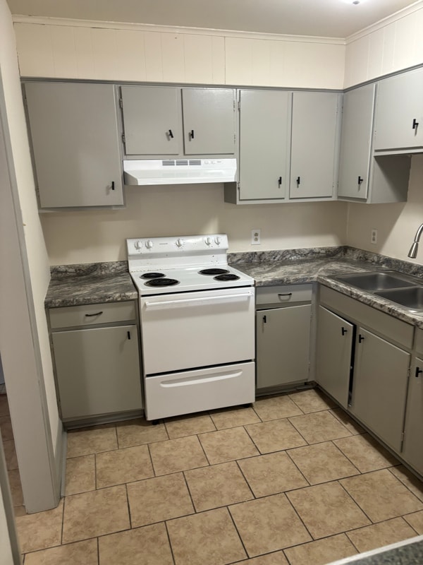 Photo - 837 N 6th St Apartment Unit 5