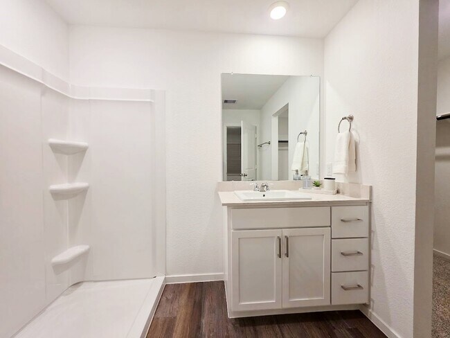 Photo - 40821 Hawthorne Glades St