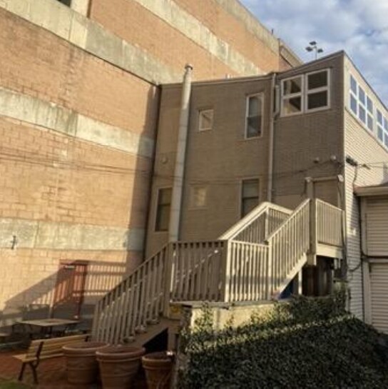 Photo - 26 S High St Unit 2B