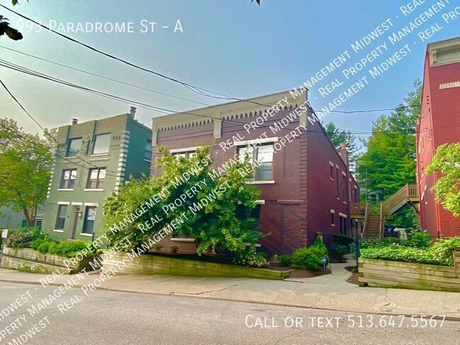 Building Photo - 993 Paradrome St Unit A