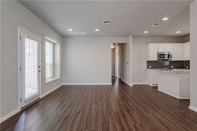 Photo - 9603 Grapevine Leaf Dr