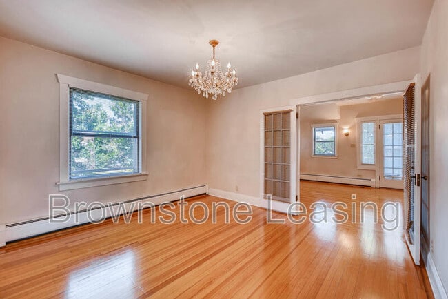 Photo - 869 N Ogden St Unidad #2