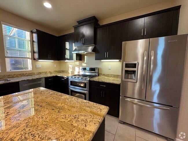 Building Photo - 2725 Pismo Ter Rental