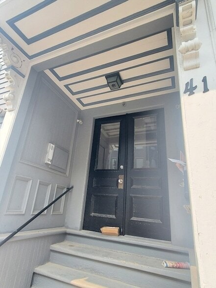 Building Photo - 41 Washburn St Unit 1 Rental