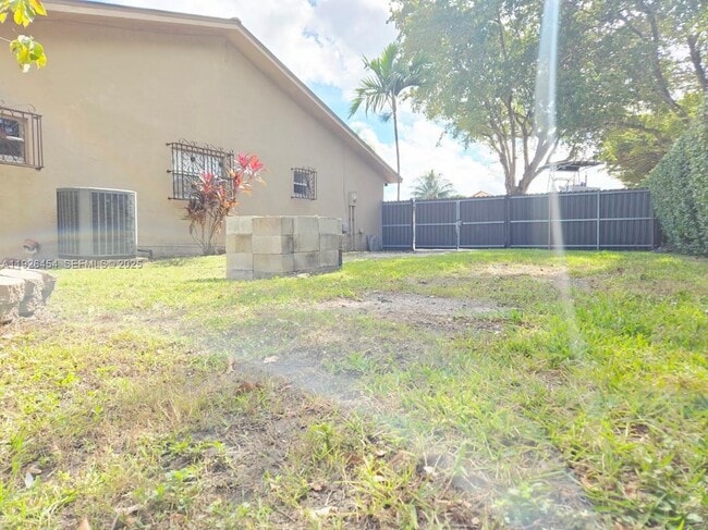 Photo - 11471 SW 5th Terrace