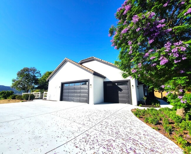 Building Photo - 43605 Los Gatos Rd