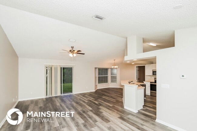 Photo - 9175 102nd Ave